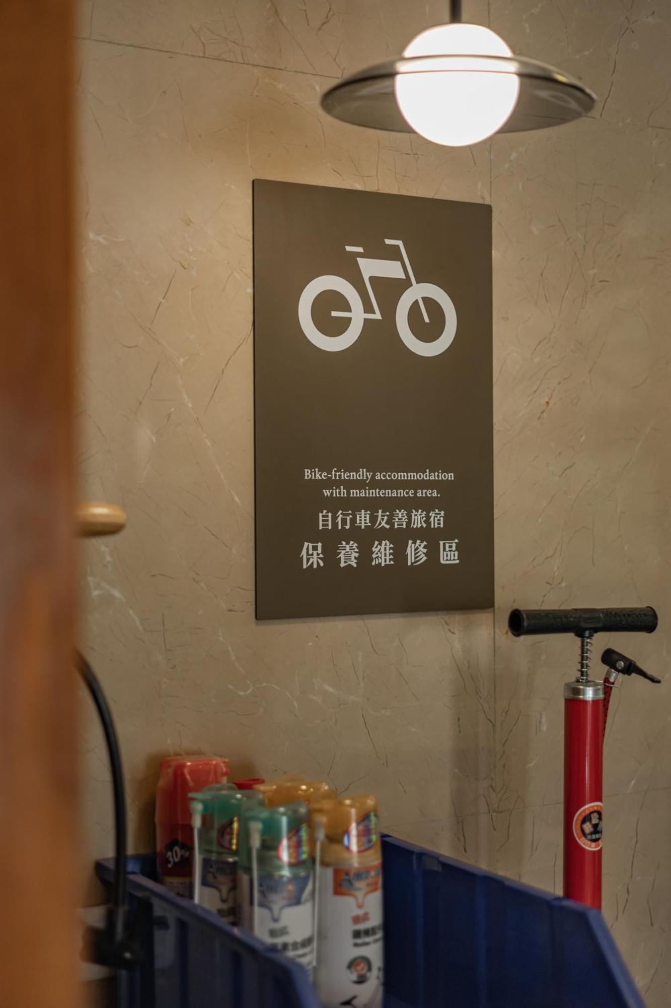 Kindness Hotel - Kaohsiung Main Station מראה חיצוני תמונה